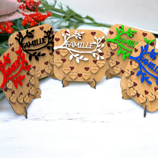 Cadre en bois personnalisé avec branche de feuilles 3D et cœurs gravés