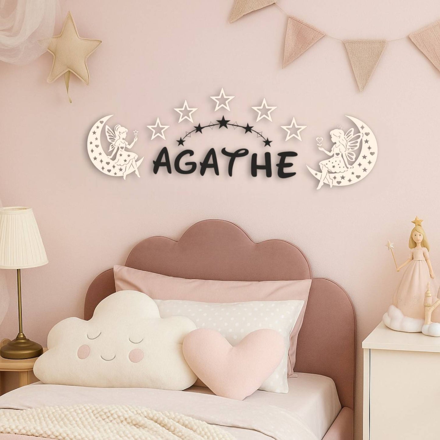 Déco murale féerique personnalisée pour chambre de fille- Fée sur lune