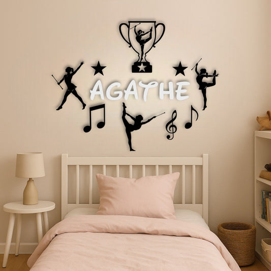 Décoration murale chambre de fille twirling personnalisée